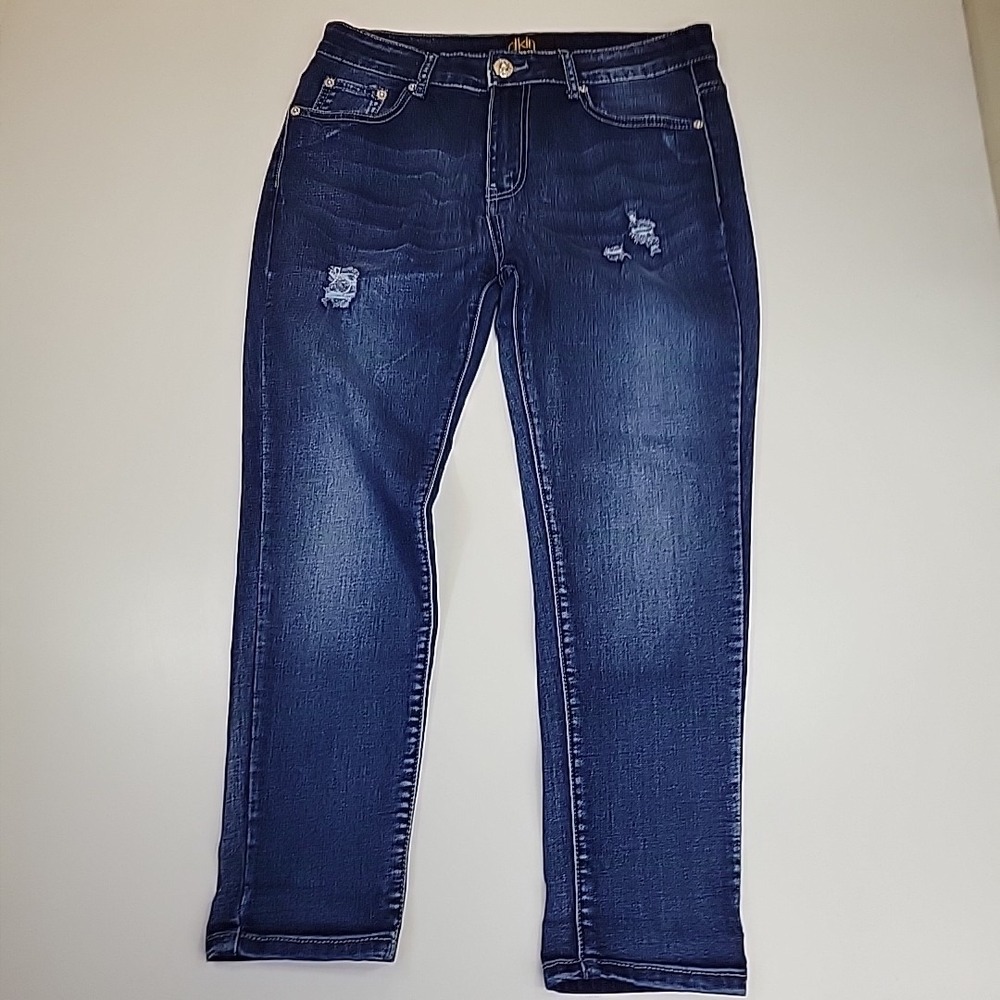 dkin‎ Jeans Women's Size 10 Straight Leg Cropped High Rise Studed Light Wash